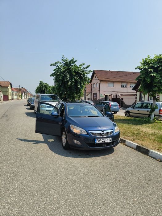 OPEL Astra 2012 — imagine 5