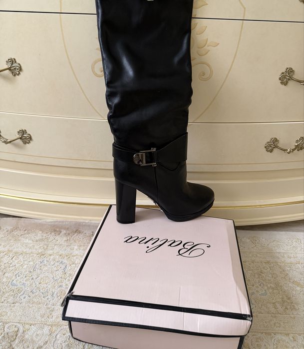 Сапоги женские новые