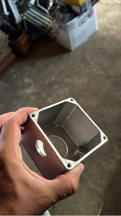 Doze de legatura din Aluminiu