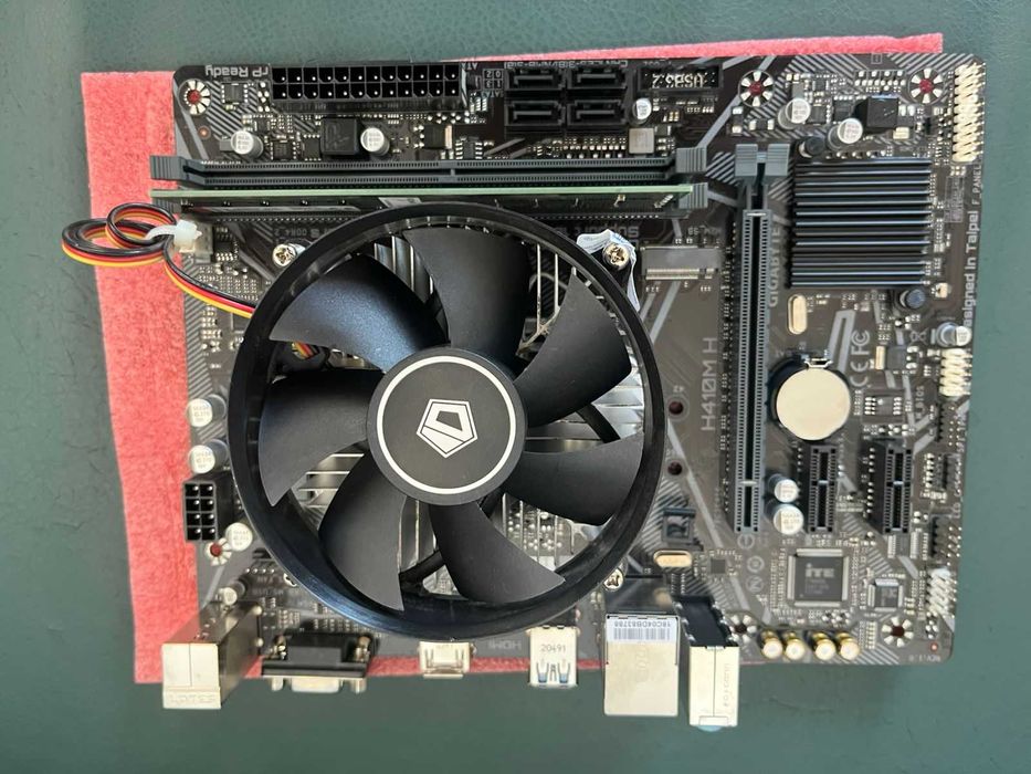 Продам 2 комплект i3 10100