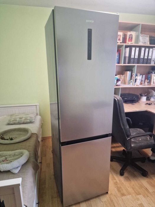 Combină frigorifică Gorenje Multiflow360, NoFrostPlus, 331 L