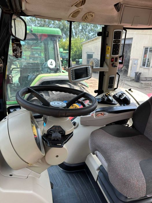 Tractor Massey Ferguson