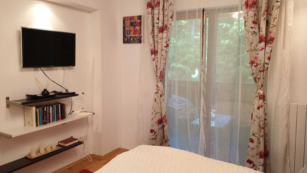 Apartament cu doua camere Sinaia | Vedere superbă către pădure și Munții Bucegi | Ideal atât pentru locuit, cât și pentru investiție