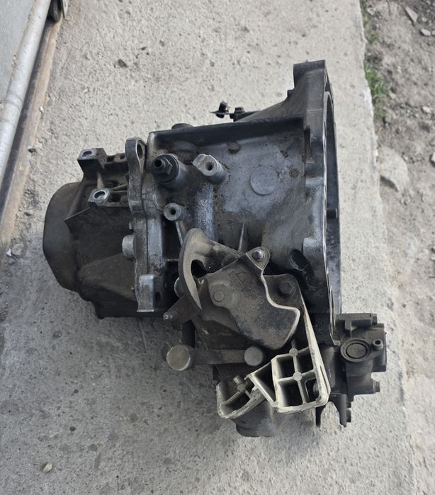 Cutie de viteze manuala Peugeot Parter  1.6 hdi