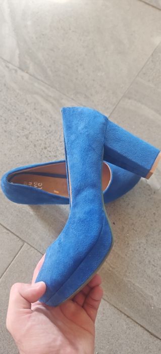 Pantofi piele întoarsă cu toc Comer nr 39