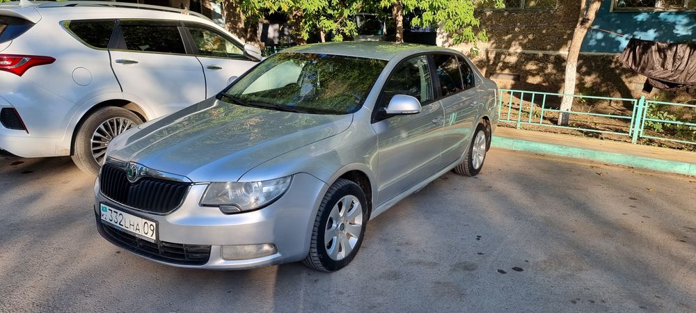 Skoda superb 2012 1.8 tsi
