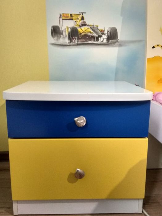 Гарнитур для детской комнаты