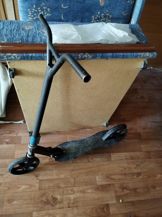 Продам самокат детский трюковой