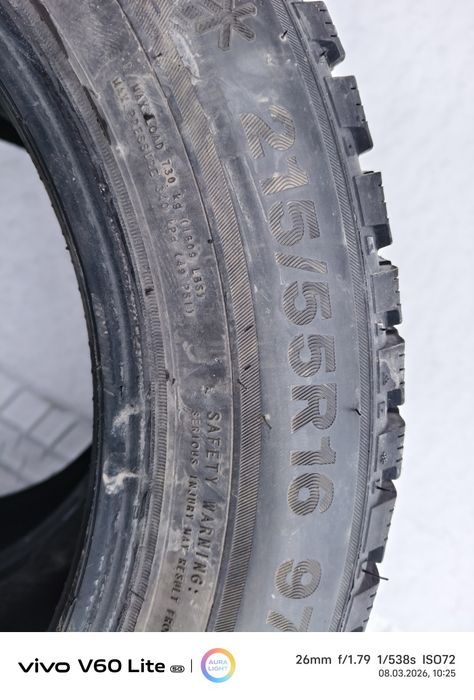 Резина зимняя 215/55 R16