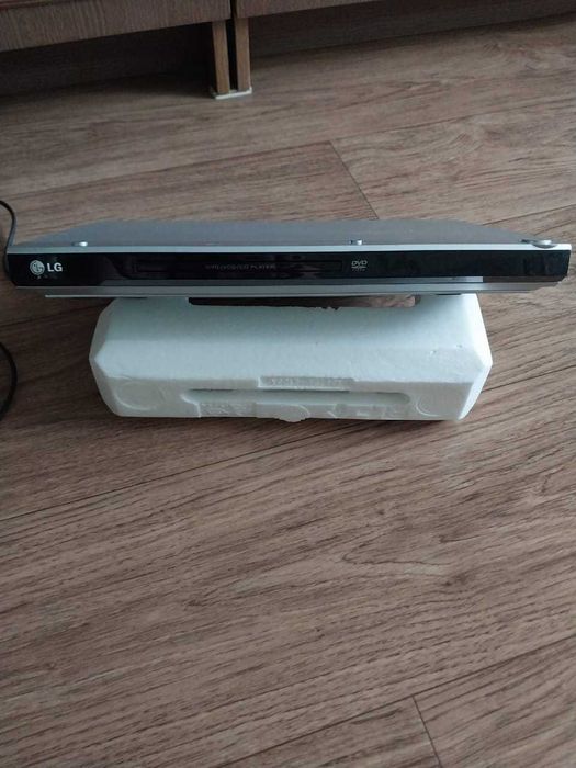 DVD-плеер LG в отличном состоянии