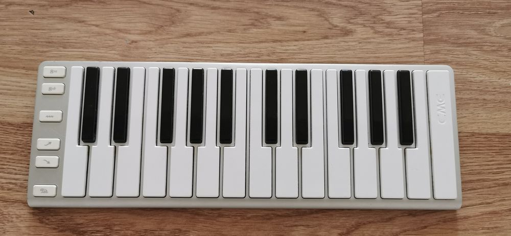 Midi cme xkey 25