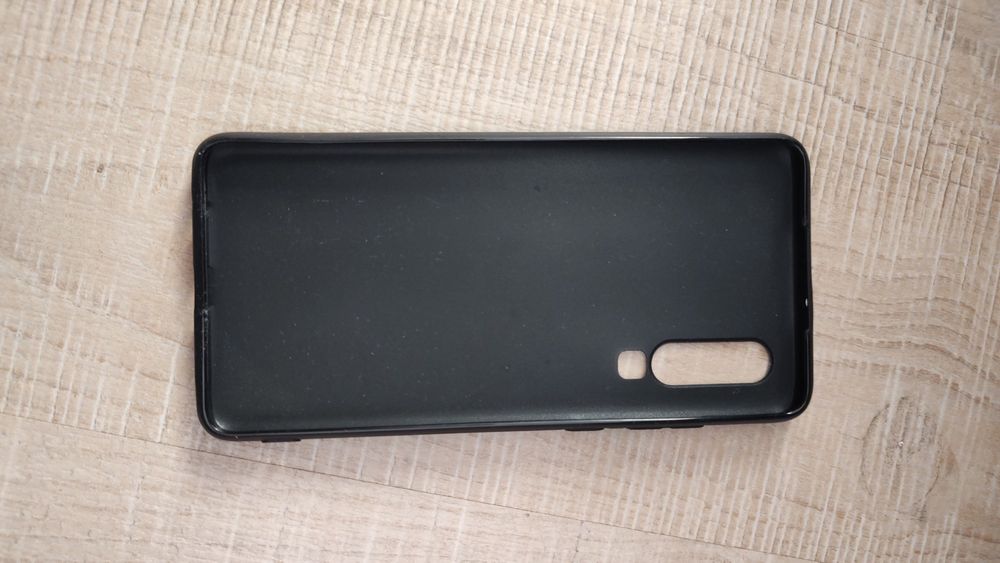 Кейс за Huawei p30