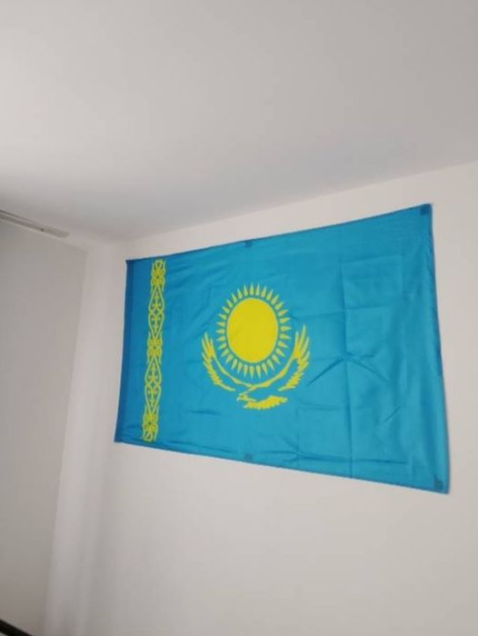 Флаг Казахстана    .