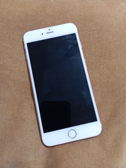 Продается Айфон 6S+
