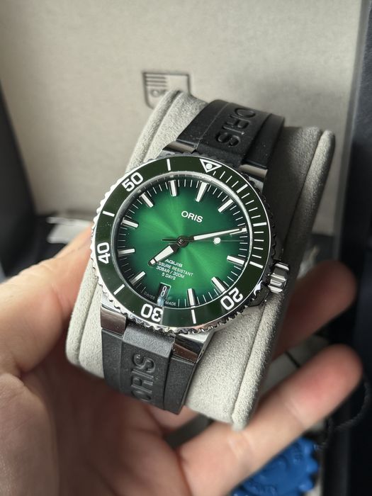 Oris Aquis Date Calibre 400 43.5mm