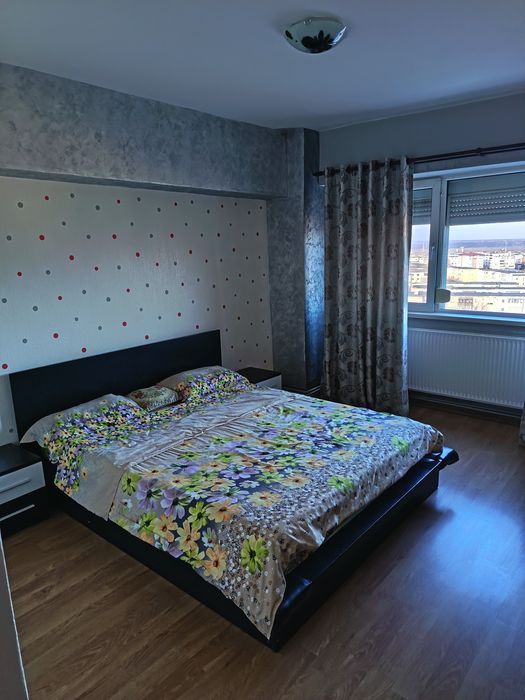 Apartment de inchiriat