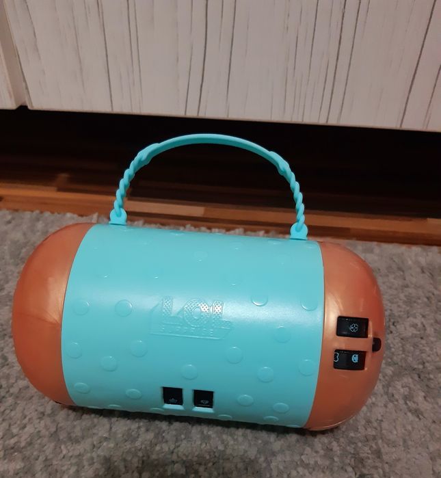 Papusa originală LOL Surprise baiat.