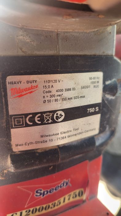 Vînd rotopercutoare Milwaukee la 110v pentru piese