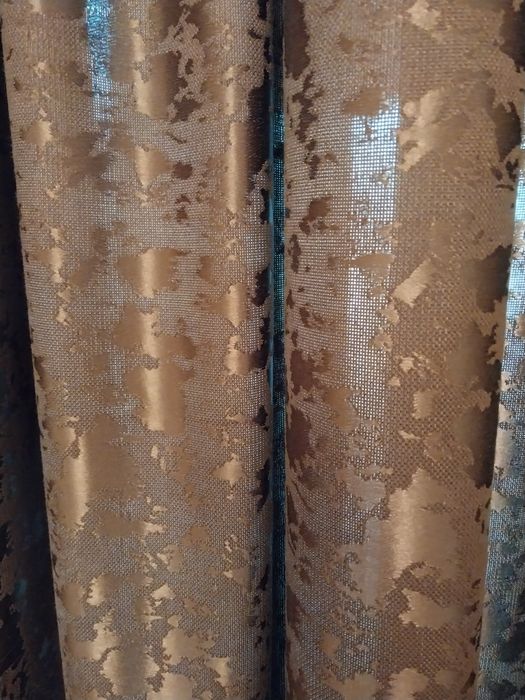 Занавески мраморные.