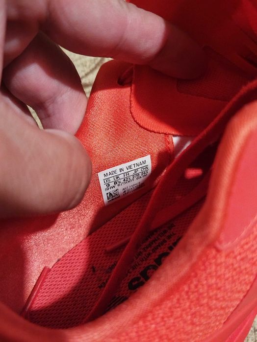 Маратонки Adidas