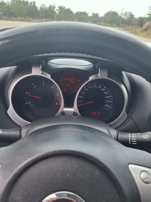 NISSAN JUKE 1.5 2012 г.
