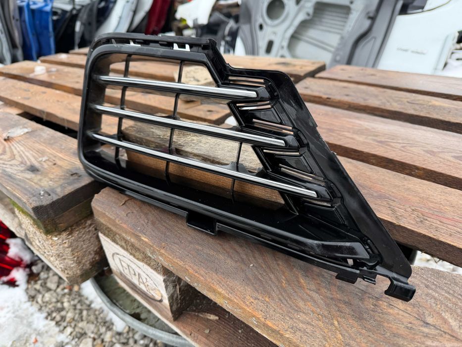 Решетка VW Touareg