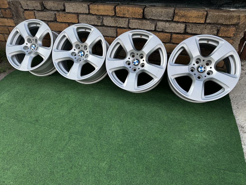 4 броя Джанти БМВ BMW Style 243 17 цола за E60 E61 E34 E46 E90 E91