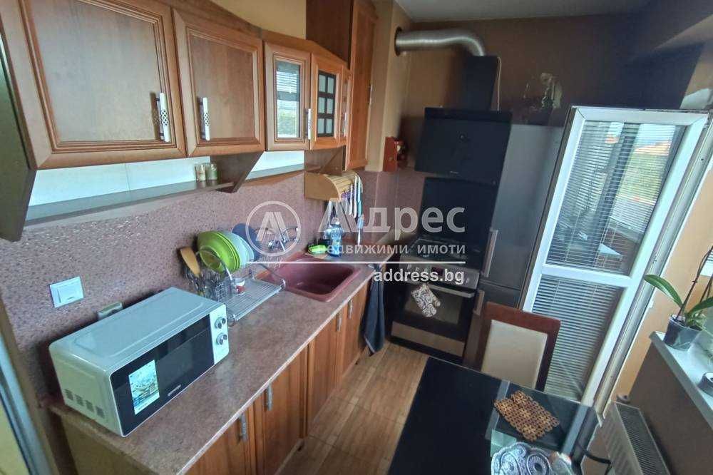 Продава се Двустаен апартамент в Разград, Бели Лом - 62 кв.м за 987 €/кв.м - Снимка #7