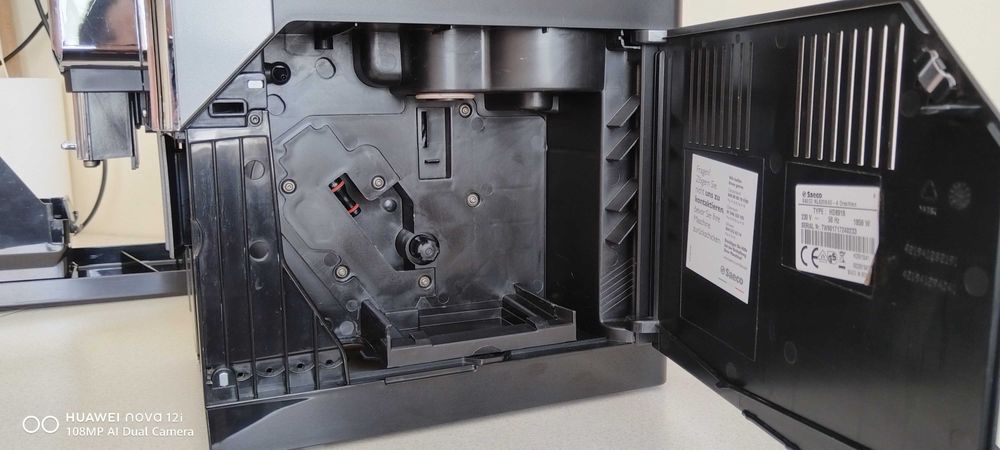 Кафемашина Saeco Incanto HD8918