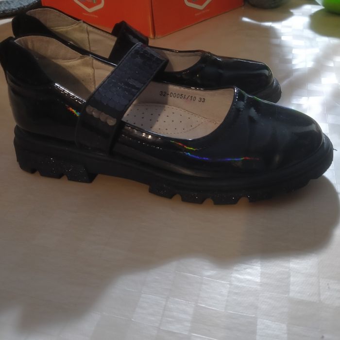 Туфли детские новые