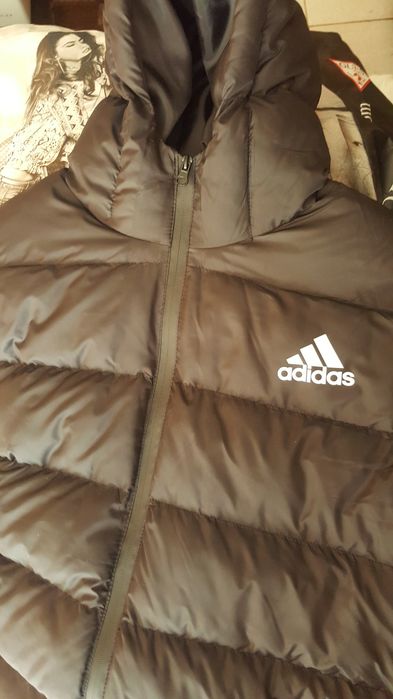 Чисто ново яке adidas
