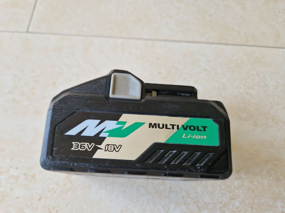Hikoki BSL 36B18  -  acumulator multivolt