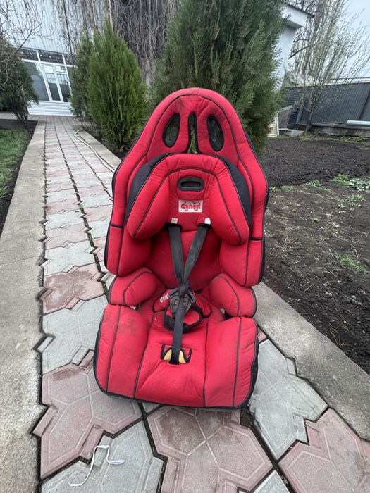 Продаю детское автокресло