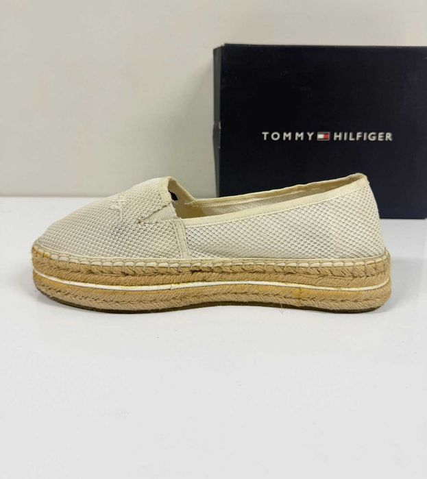 Tommy Hilfiger Textured Flatform