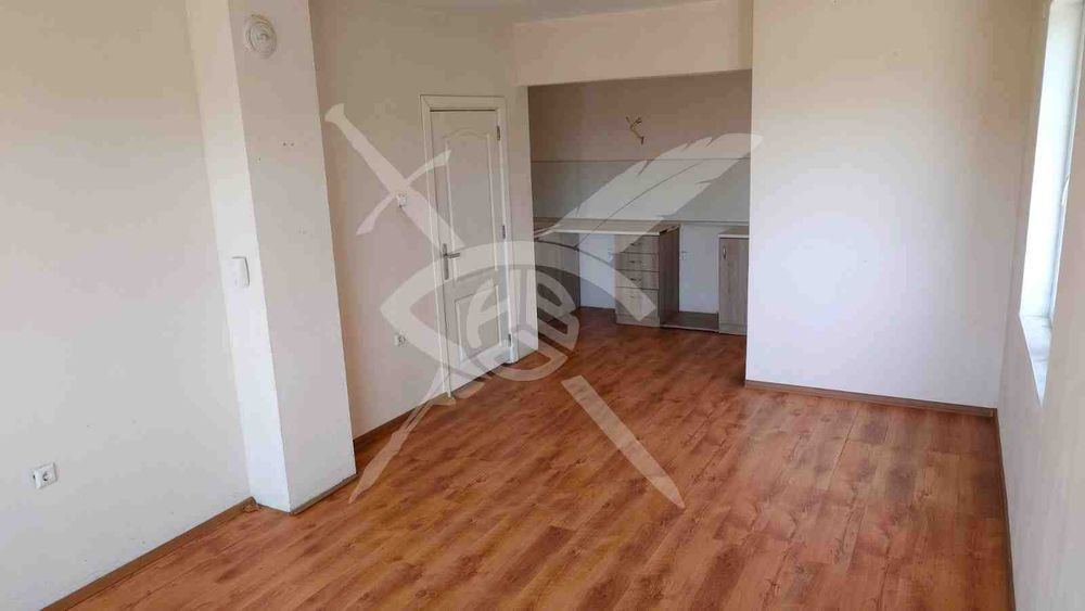 Продава се Двустаен апартамент в Айтос - 75 кв.м за 1254 €/кв.м - Снимка #1