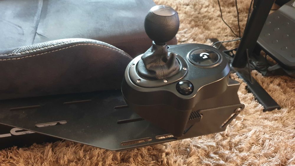 Simulator curse Playseat evolution + Logitech G920 (Volan - Pedale - Schimbator)