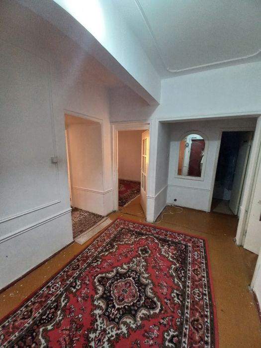 Qo'yliq-7 massiv Elburus to'yhonasi 4/8/9 Kvartira Ijaraga beriladi