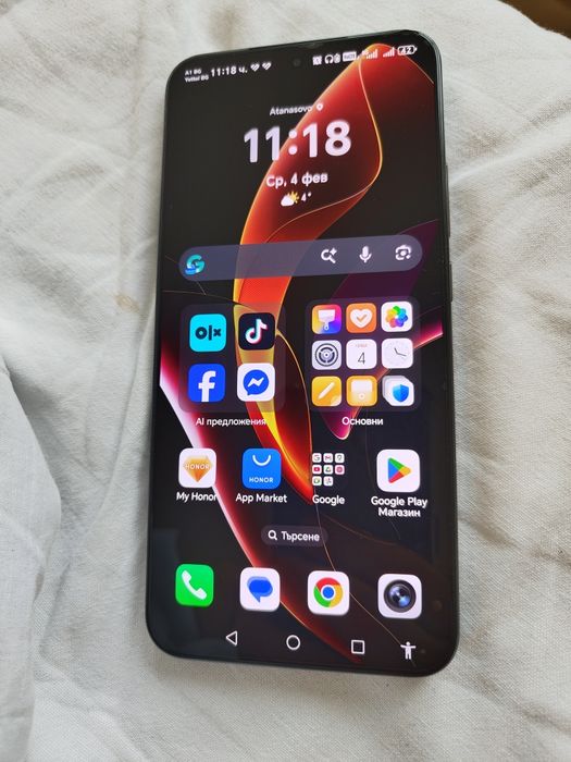 Продавам honor magic 8 lite