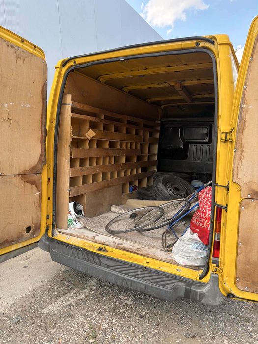 Ford Transit 2.0 Diesel 2003 – Dubă marfă