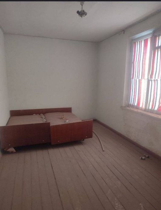 Мирабад Район Рисовога Базара 3/2/2/Срочно Сотилади Ор-Рисового Базар