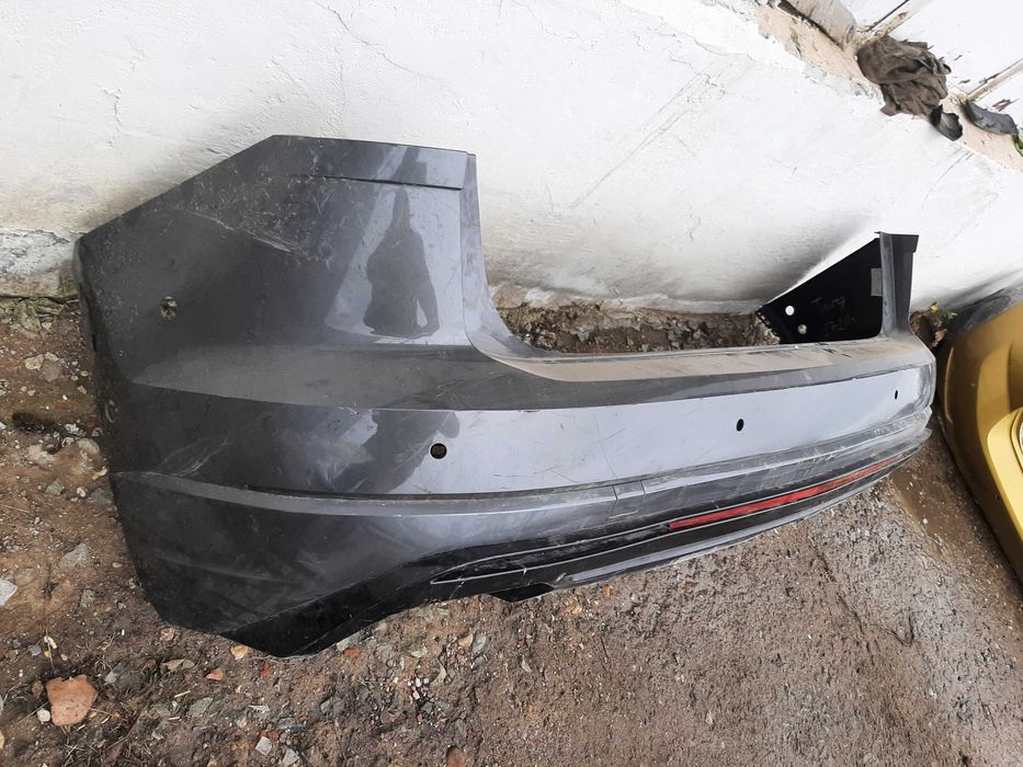 Задна броня за Фолксваген Таурег Volkswagen Touareg 2018-