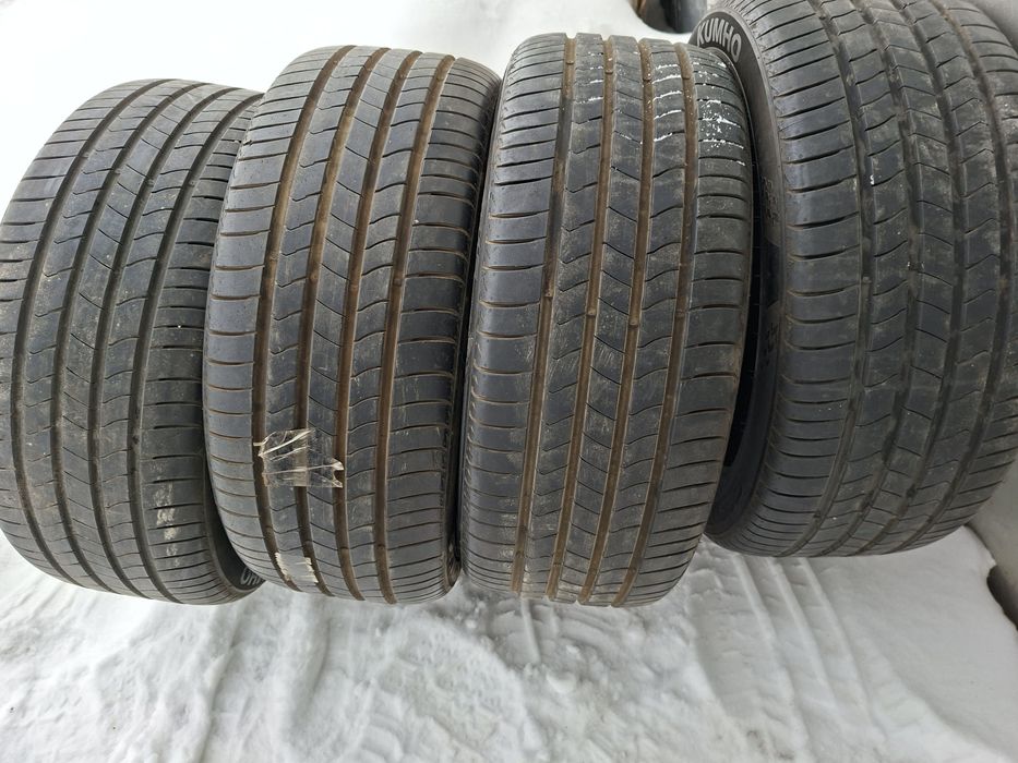 Продам шины. 235/45/18 кумхо экстра