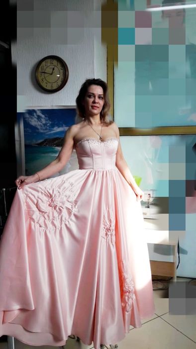 Платье на выпускной вечер