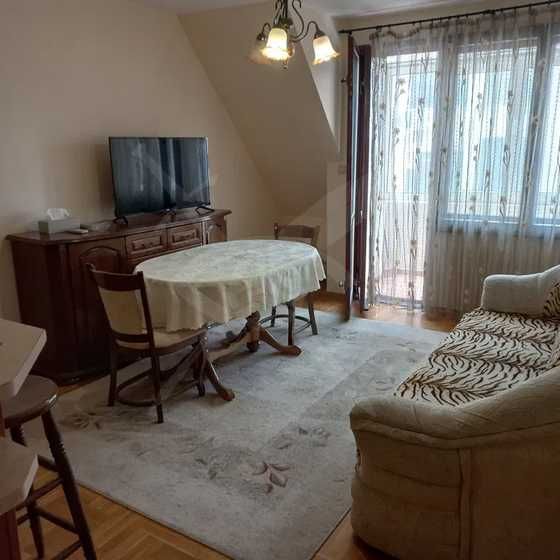 Тристаен апартамент в района на Колхозен пазар - 137014