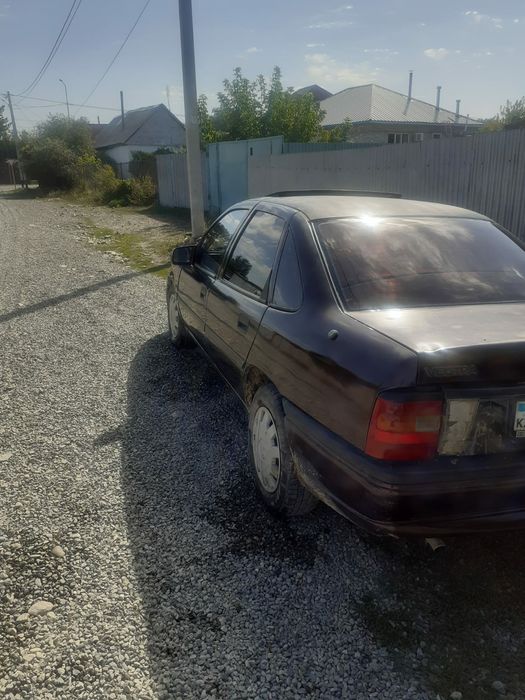 Продам Срочно машину