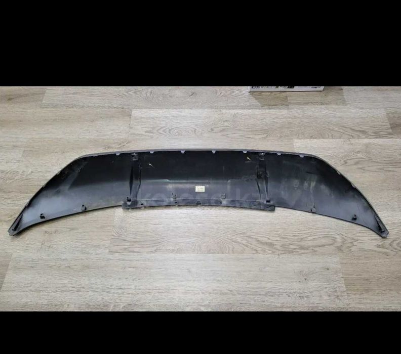 Продам задний бампер Туксон