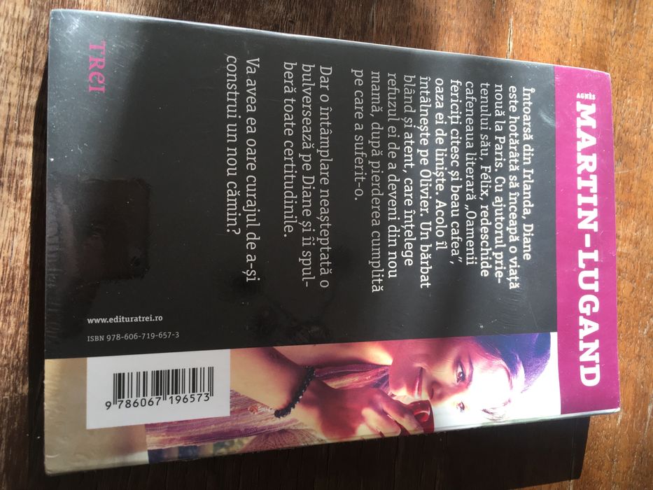 roman AGNES MARTIN-LUGAND Viata e usoara, nu-ti face griji