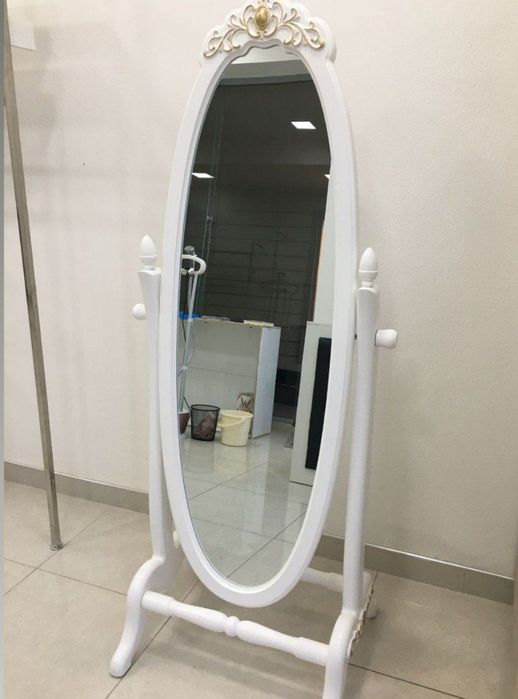 Мебель на заказ Напольная зеркало и в наличии