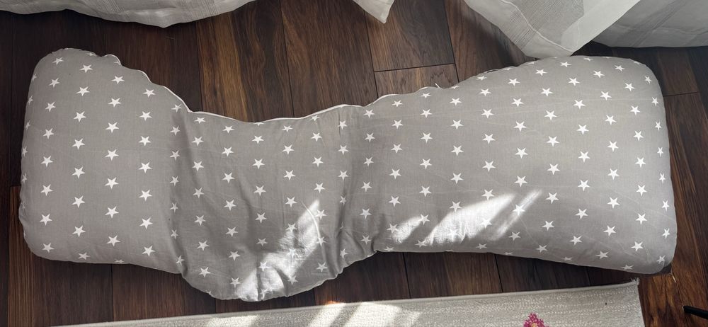 Perna gravide ergonomica Kidizi Alma Galaxy Grey, husa detasabila, 125x45 cm