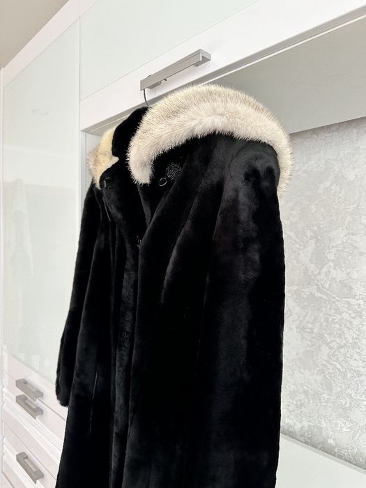 Продам шубу  в идеальном состоянии